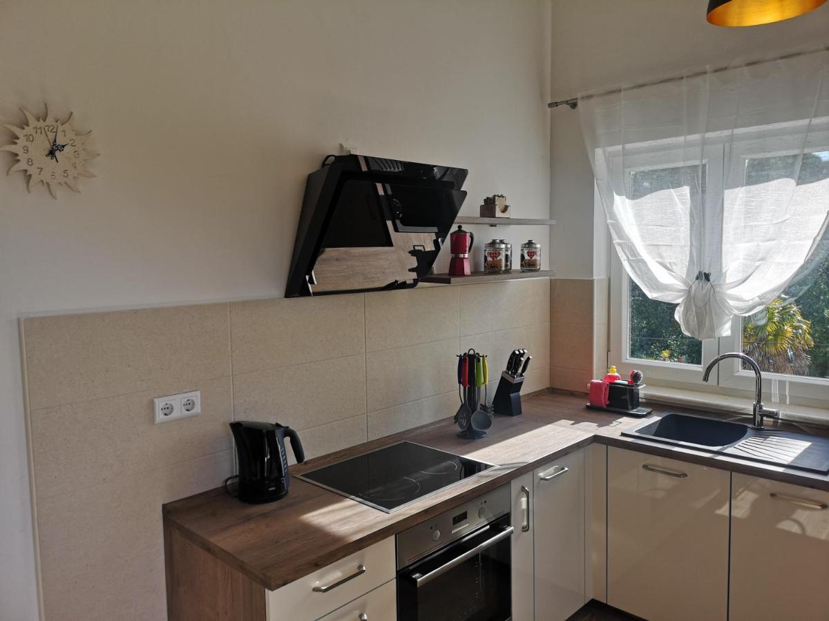 Apartment Nada 2 Malinska Exteriör bild